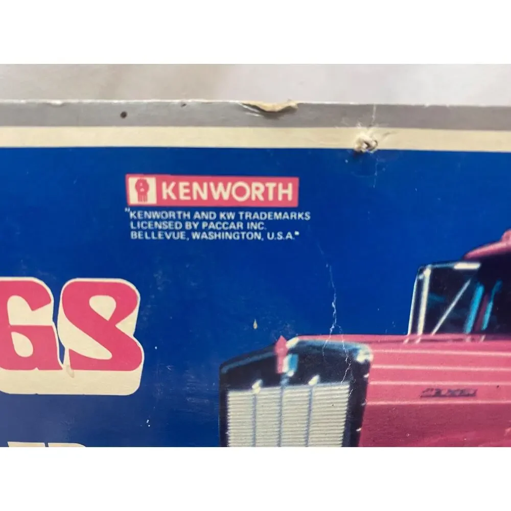 Road Champs Tuff Rigs Motorized Tractor Trailer Black Hawk 1983 Kenworth